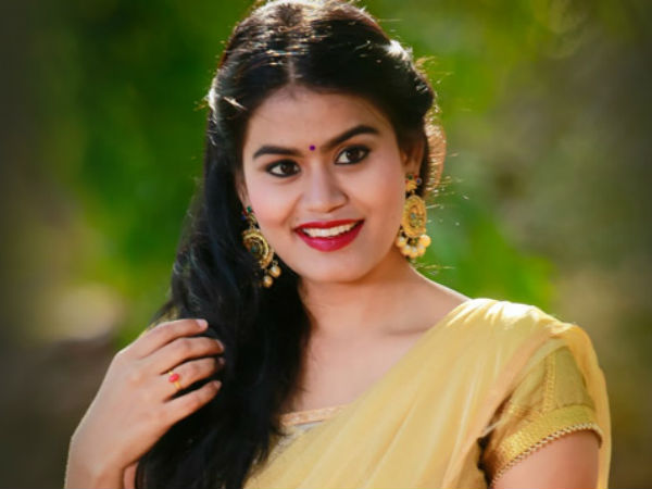 போனில் பேச்சு 