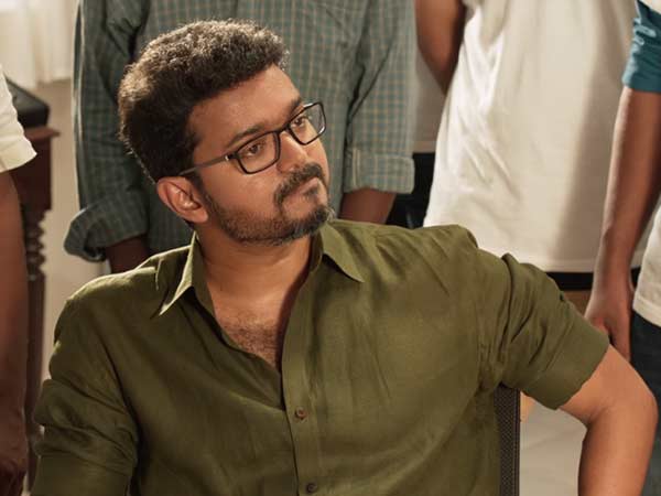Police give huge protection to Vijay fans after Sarkar issue 