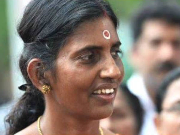 சசிகலா கைது 