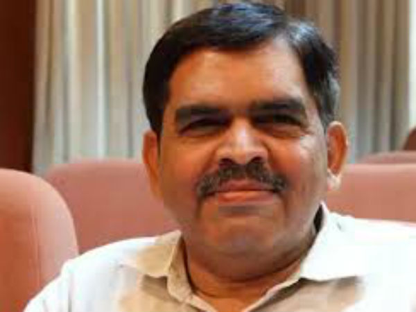 யார் இவர் 