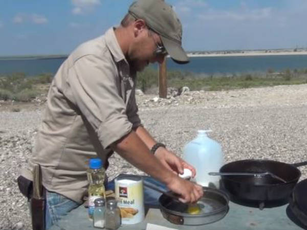 பழி தீர்த்து கொண்டார் 