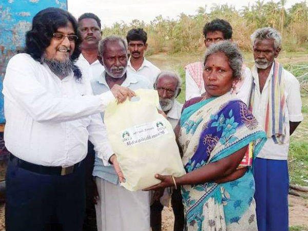 indian thowheed jamath donates Rs 3 lakh worth relief materials 