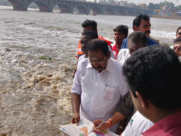  தடுப்பு வேலிகள்