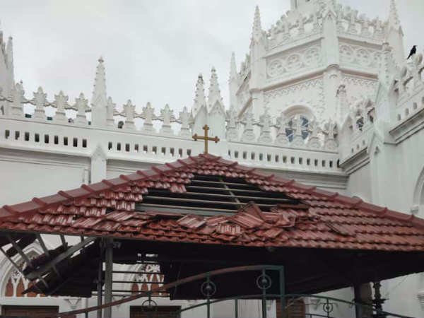 Velankanni church gets damage due to cyclone Gaja 