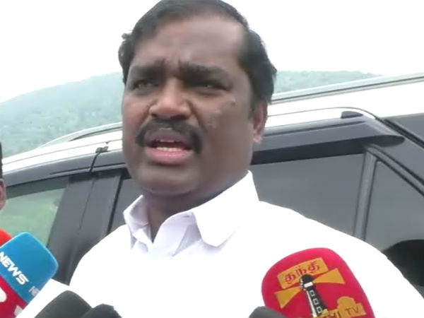 வஞ்சிக்கிறது 