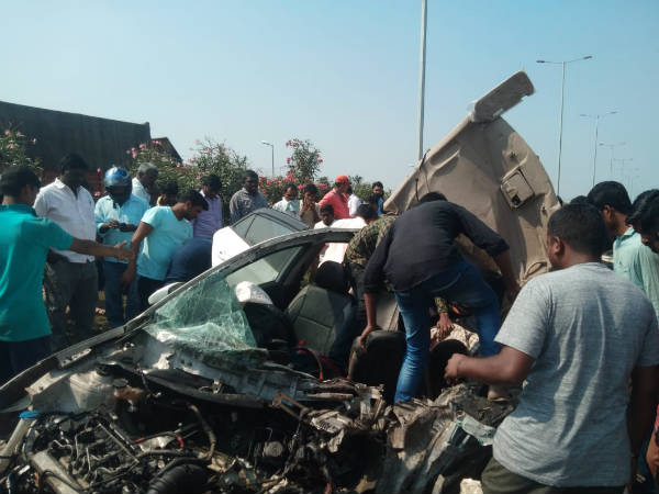 7 were died in Accident near Guntur 