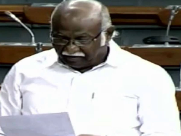 மனிதன் மாற்றி பேசுவான் 