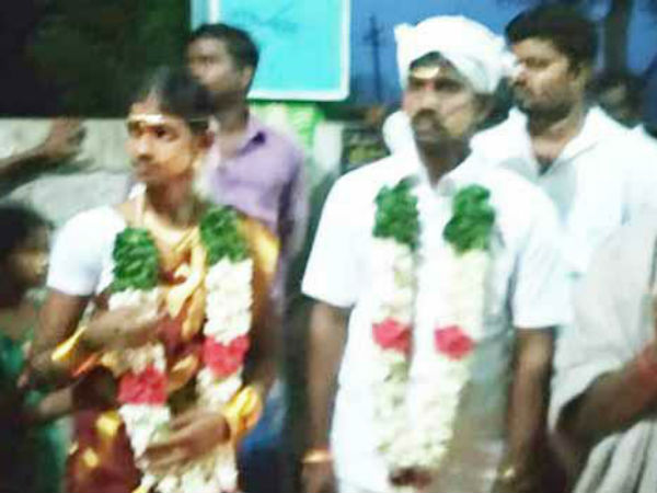 கட்சி கொடி 