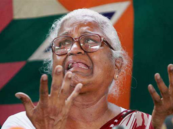 காத்திருக்கிறோம் 