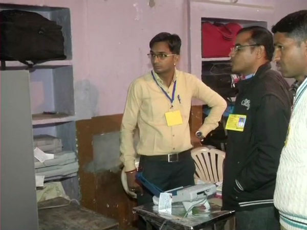 ஜாதி வேட்பாளர்கள் 