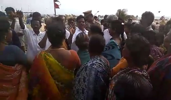 நிறைய பேர் 