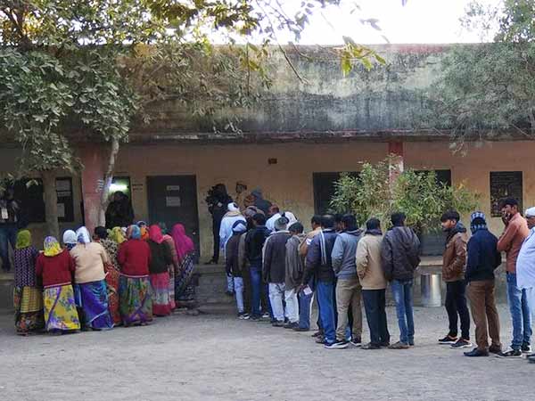 Tough fight between Congress and BJP as Assembly bypoll for Jasdan Underway today in Gujarat 