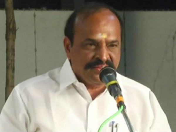 கையை விரித்துவிட்டார் 