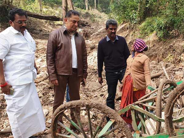 உதவி செய்ய வேண்டும் உதவி செய்ய வேண்டும்