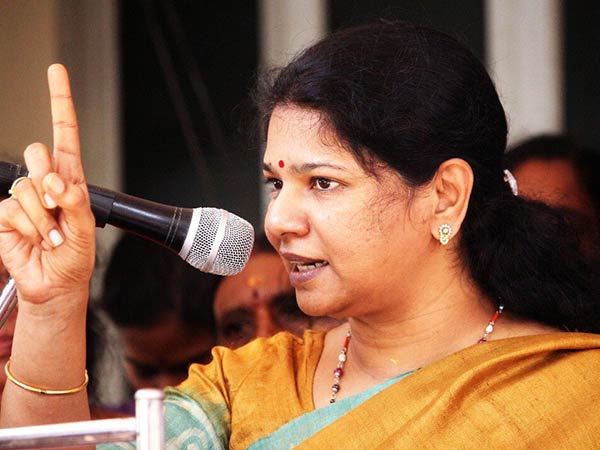 வாக்குகளை பிரிப்பார் 