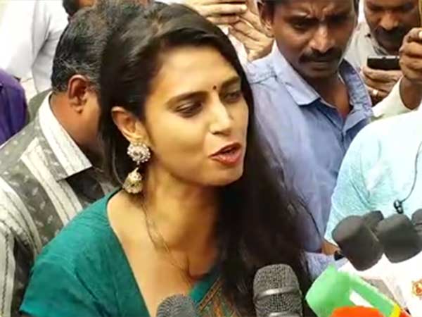 அரசுக்கு ஆதரவு 