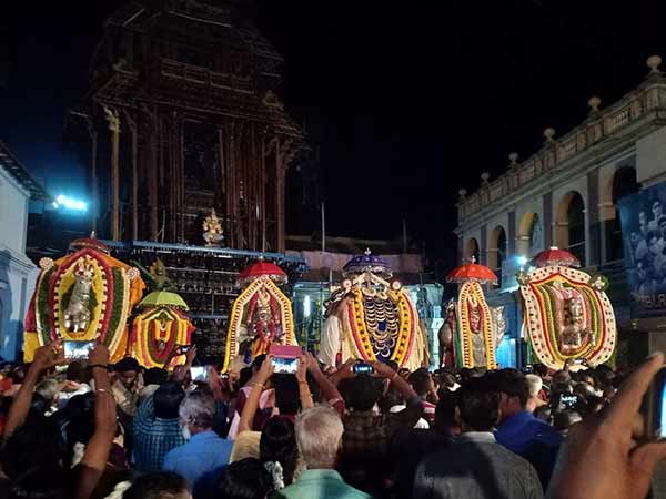 கருட தரிசன நிகழ்ச்சி