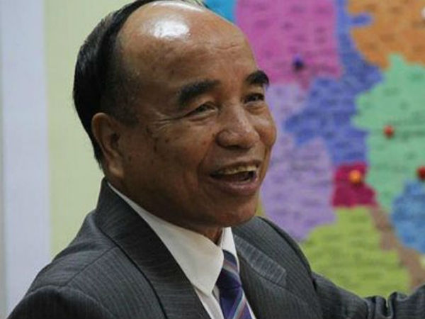 அயராமல் உழைப்பு 