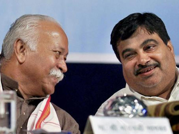 மோகன் பகவத்தின் ஆசி