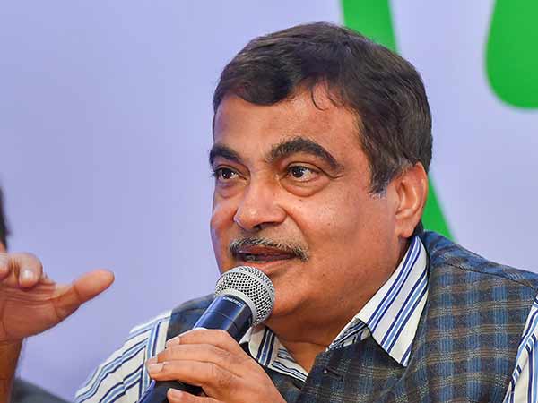 கையில் எடுத்துள்ளார் 