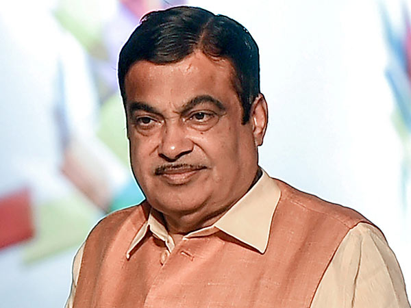 விடாமல் விரட்டும் கட்கரி