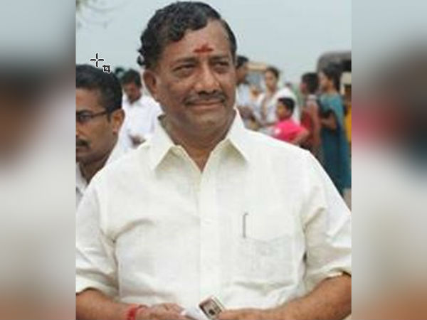 துணை முதல்வர் 