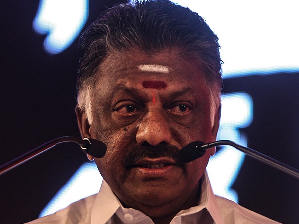 ஓ.பன்னீர்செல்வம் 