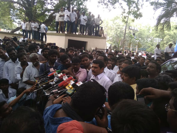 ஸ்டாலின் முதல்வர் 