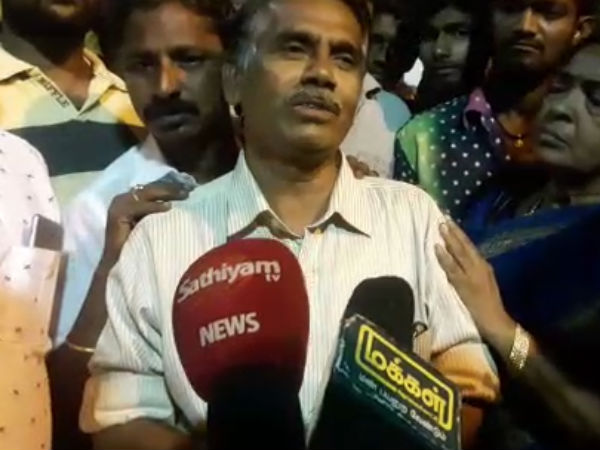 விசாரணை நடத்திய போலீசார் 