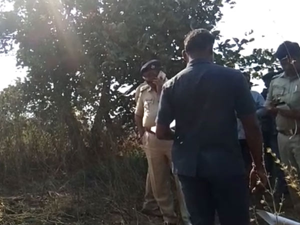 சாம்பலை கரைத்தனர்