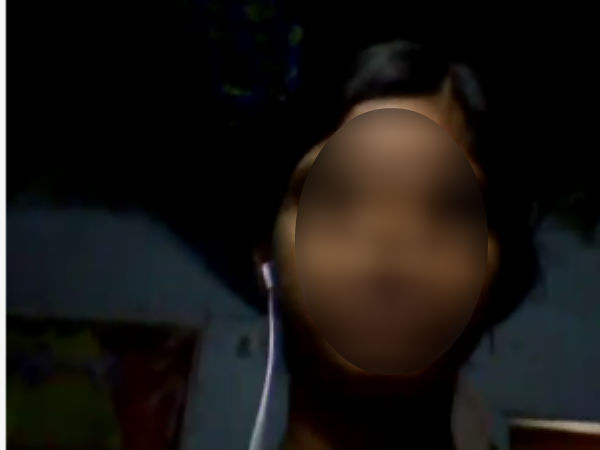 பெட்ரோல் ஊற்றினர்