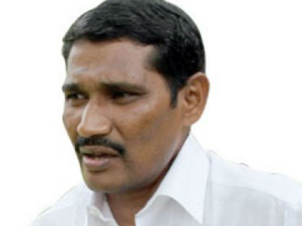 வன்னி அரசு கண்டனம் 