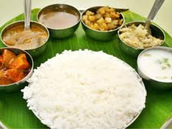 திருவிழா/சமூக நிகழ்ச்சிகளில்... 