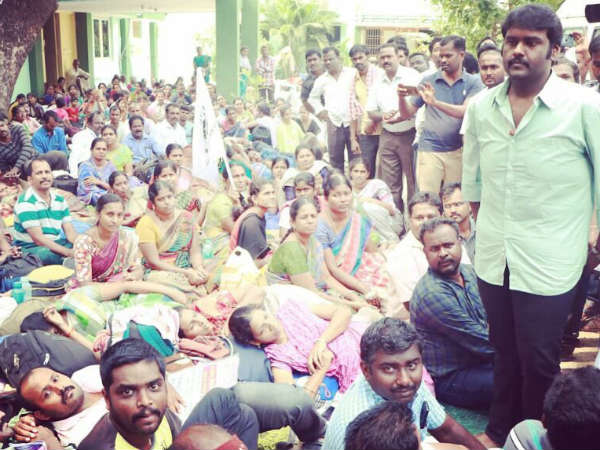 ஆளும் கட்சி 