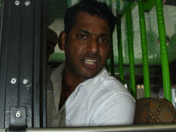 ஜே.கே.ரித்தீஷ் புகார் 