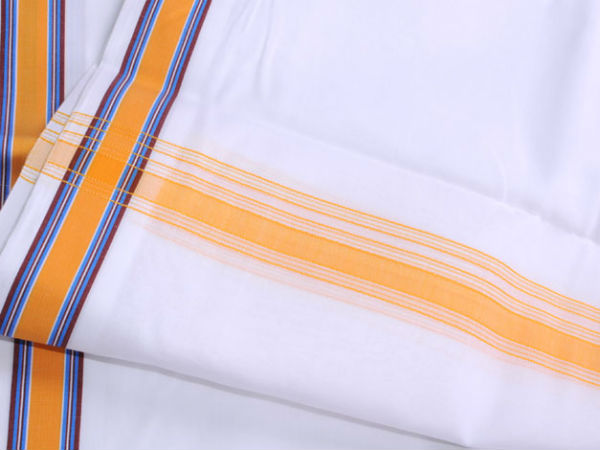 செல்பி எடுத்து மகிழ்ச்சி செல்பி எடுத்து மகிழ்ச்சி