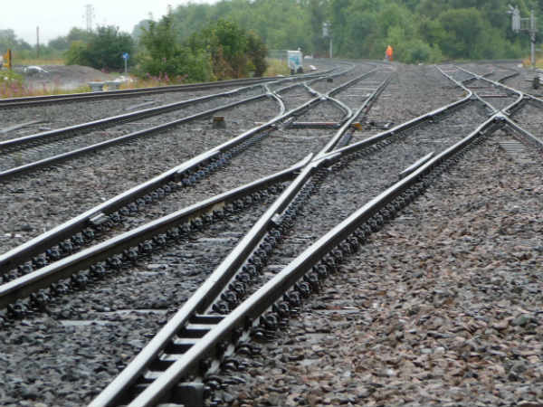 ரயில்பாதைக்கு நிலம் எடுப்பு 