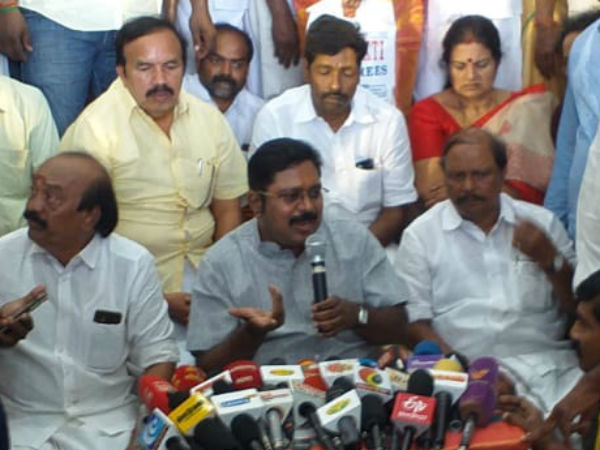  தம்பிதுரை விரக்தி