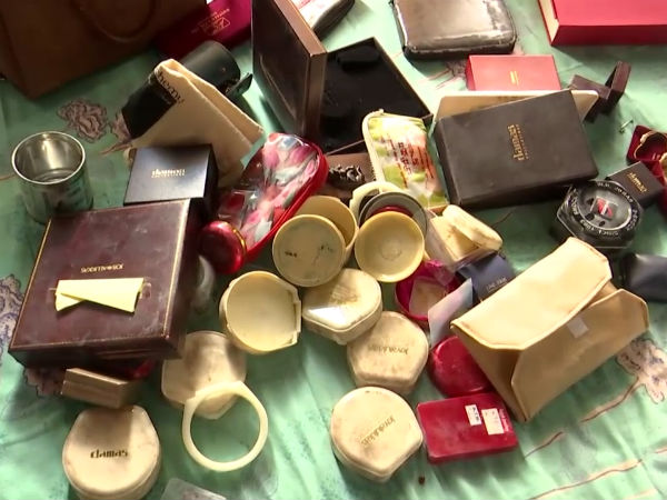 two blast in home two persons heavy injured