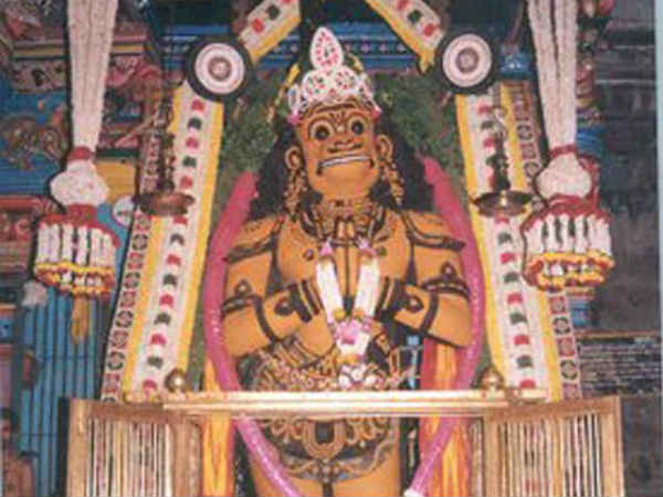 16 வகையான பொருட்களால் அபிஷேகம்