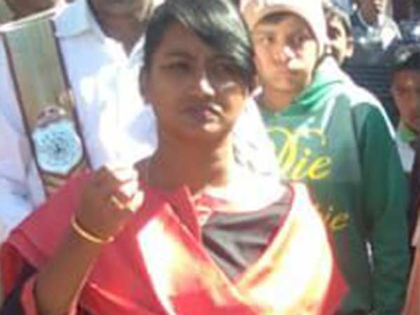 களை கட்டுகிறது 