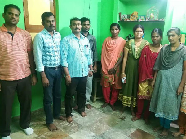 தருமபுரியில் கூட்டம் 