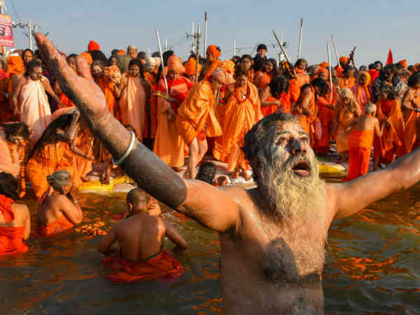 எவ்வளவு பேர் 