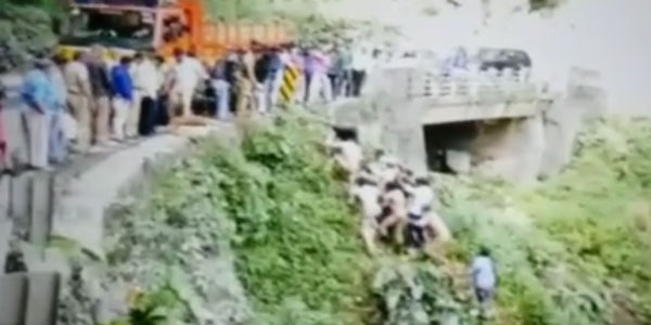 போக்குவரத்து பாதிப்பு 