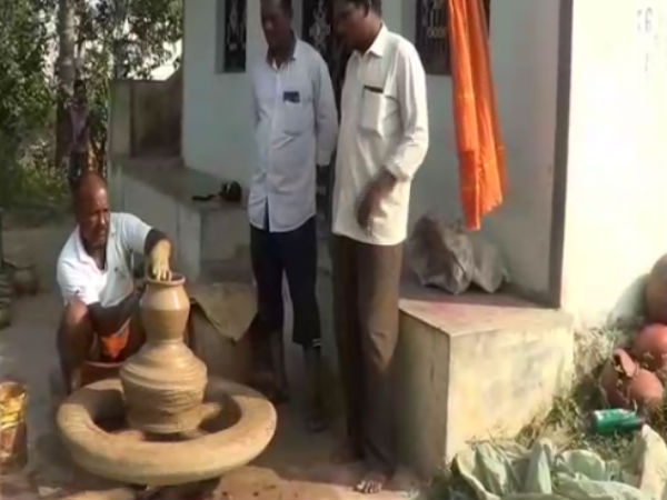 Government give free pots to ration card holders says traditional pot manufacturers in villupuram 