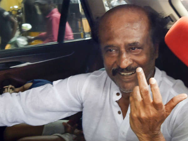 ஓராண்டு ஆன கட்சி அறிவிப்பு 