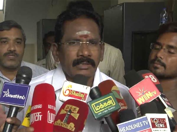 எதிர்க்கட்சிகள் தூண்டி விடுகின்றனர் 