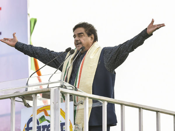 அதிருப்தி 