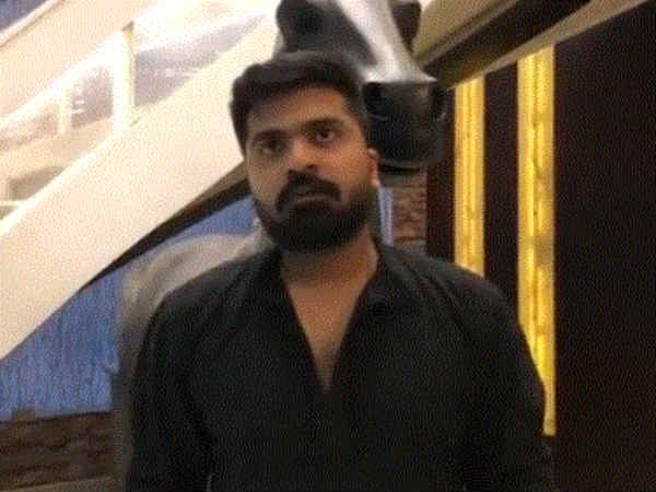சிம்பு மீது எதிர்பார்ப்பு 