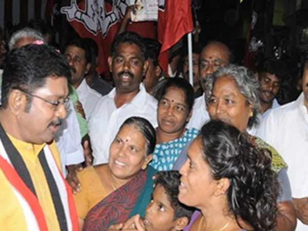 அமமுக தொண்டர்கள் அமமுக தொண்டர்கள்